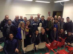 Gli amici del Campo Sportivo di Peccioli con il mitico "Ugo"