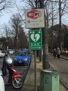 DAE presso il "Bar Salvini" - Viale delle Piagge