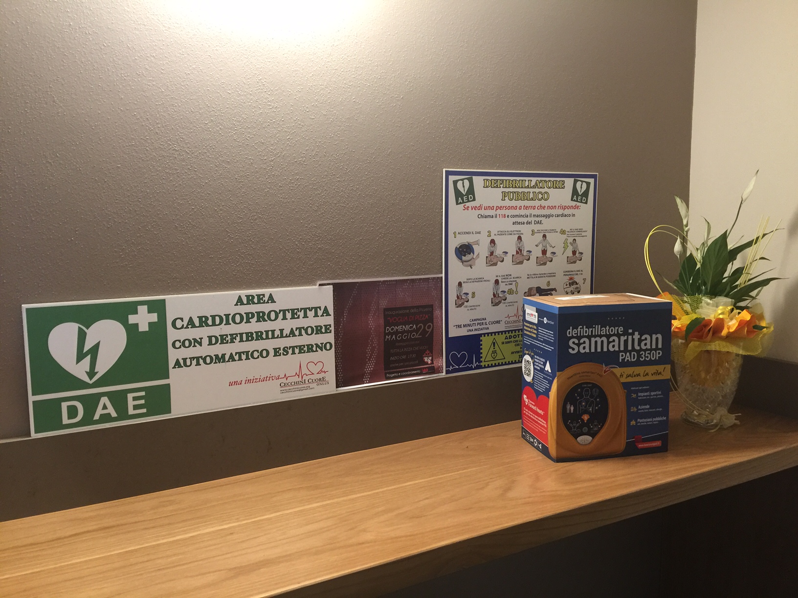 La nuova postazione DAE in allestimento