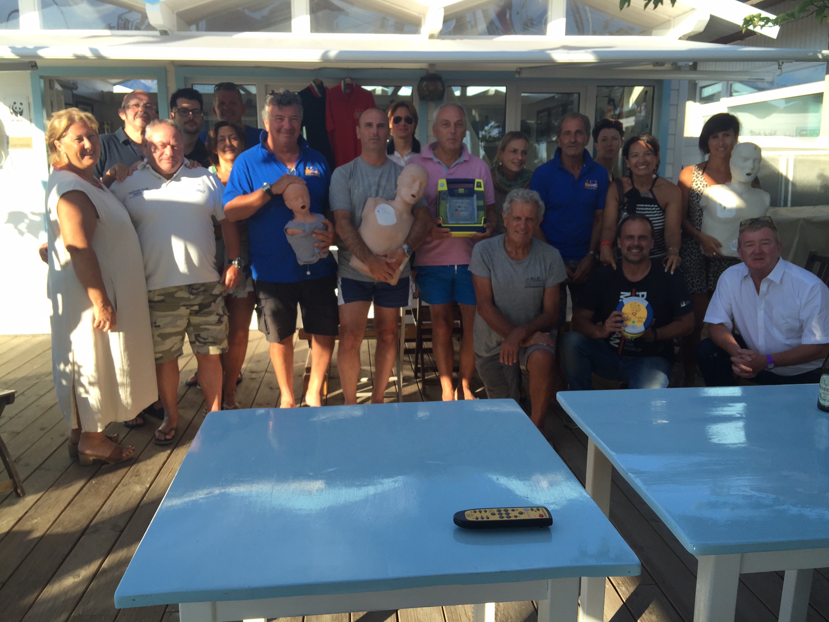 La foto di fine Corso, con gli amici dello Yachting Club Versilia...e la famiglia di Ugo...